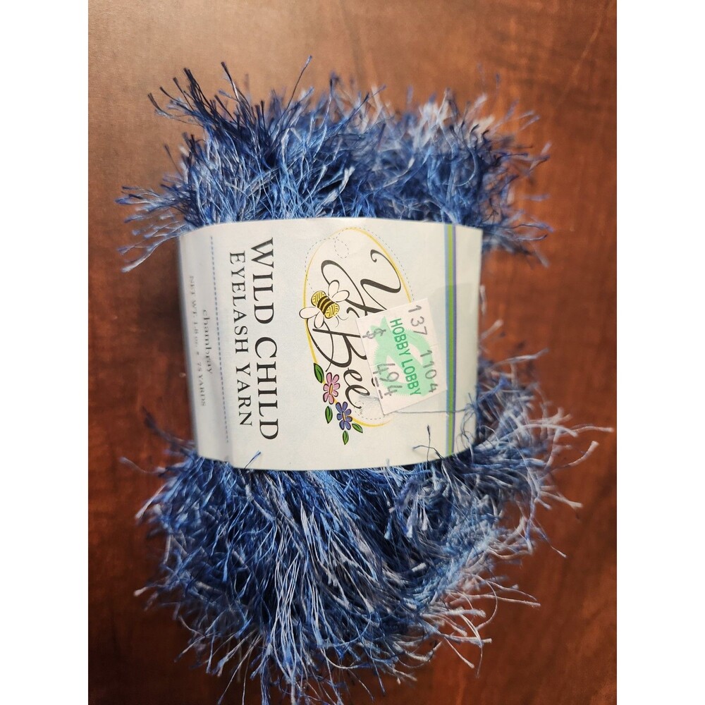 Yarn Bee Wild Child Eyelash Yarn Chambray #90242 1.8 Oz 67 Yard Blue
